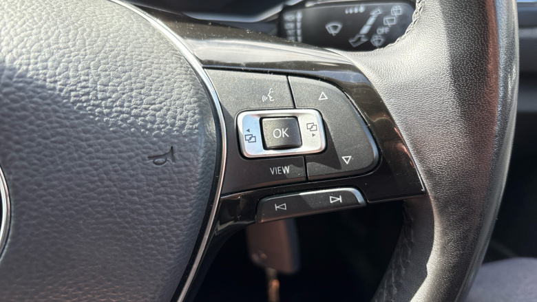 Volkswagen T-Roc 1.5 TSI EVO Design 5dr Petrol Hatchback